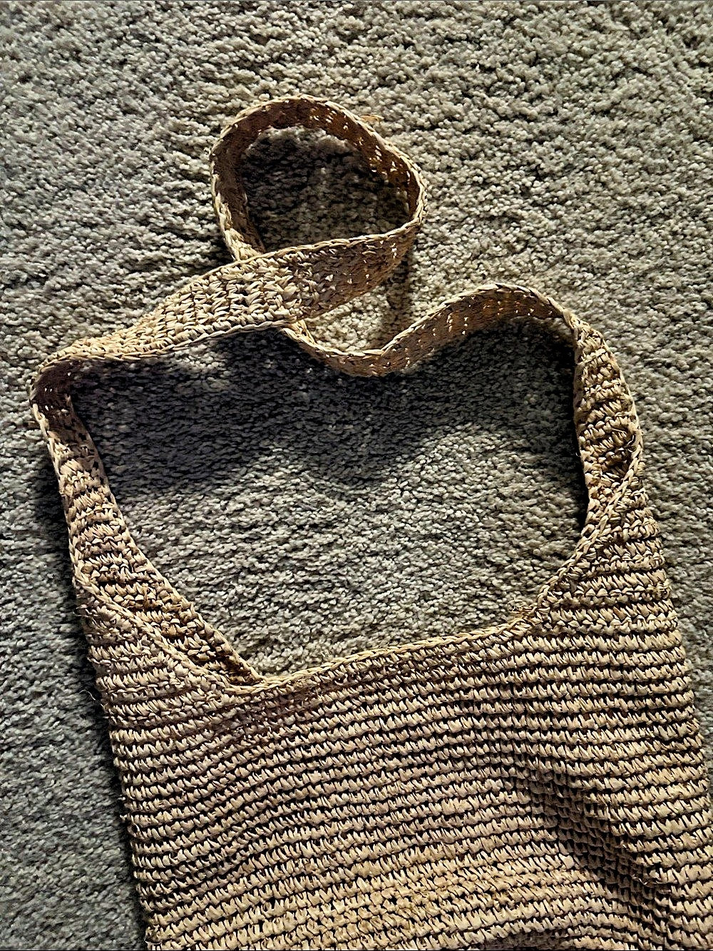 Woven Shoulder Bag in Brown